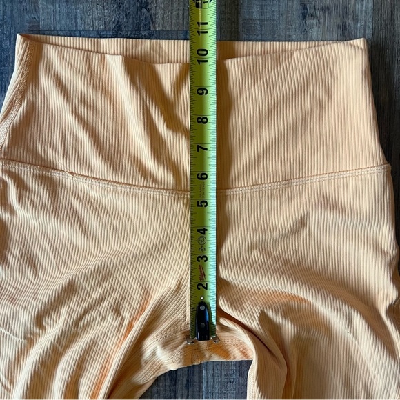 Lululemon Align High Rise Mango Dream Orange Ribbed Leggings Womens Size 8 - Picture 4 of 9